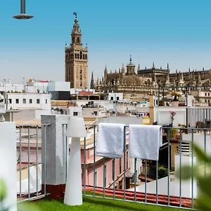 Apartment Monkeys Luxury Penthouse Cathedral & Terrace, Seville